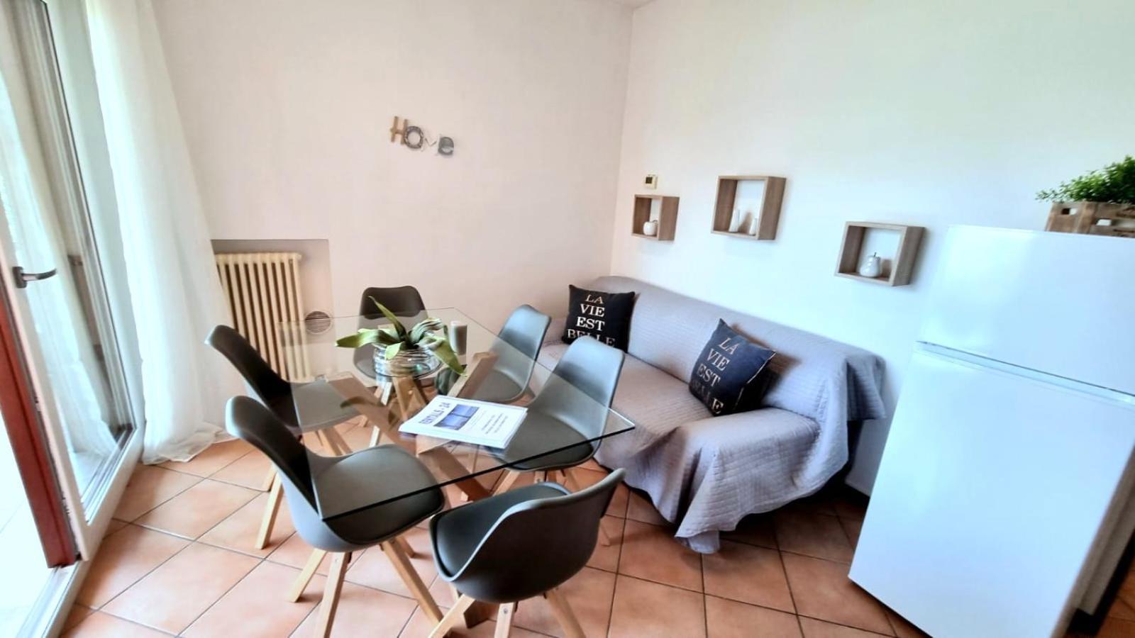 Appartamento Peschiera Peschiera del Garda Exterior foto